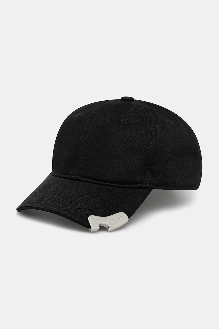 Pamučna kapa sa šiltom VETEMENTS Bottle-Opener natpis crna UH76CA550B