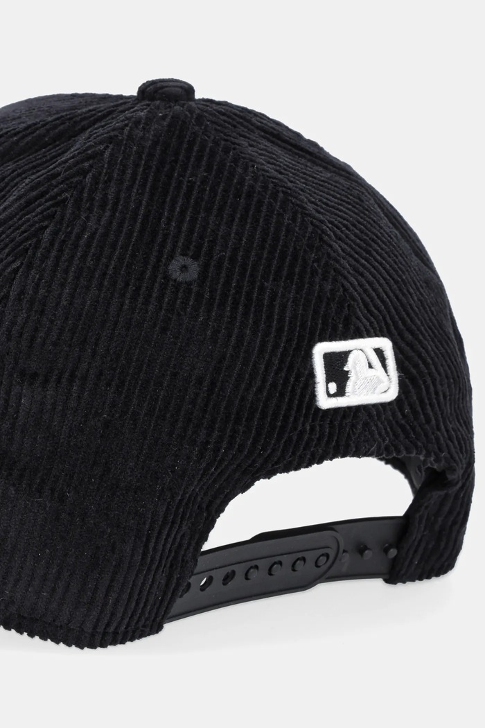 Аксесоари New Era Памучна шапка с козирка New Era 0 60691062 черен