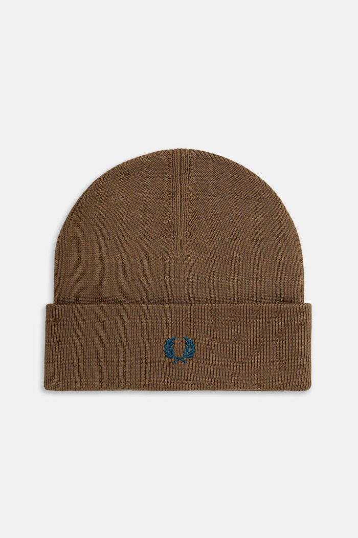 Μάλλινο σκουφί Fred Perry απλικέ καφέ C8161