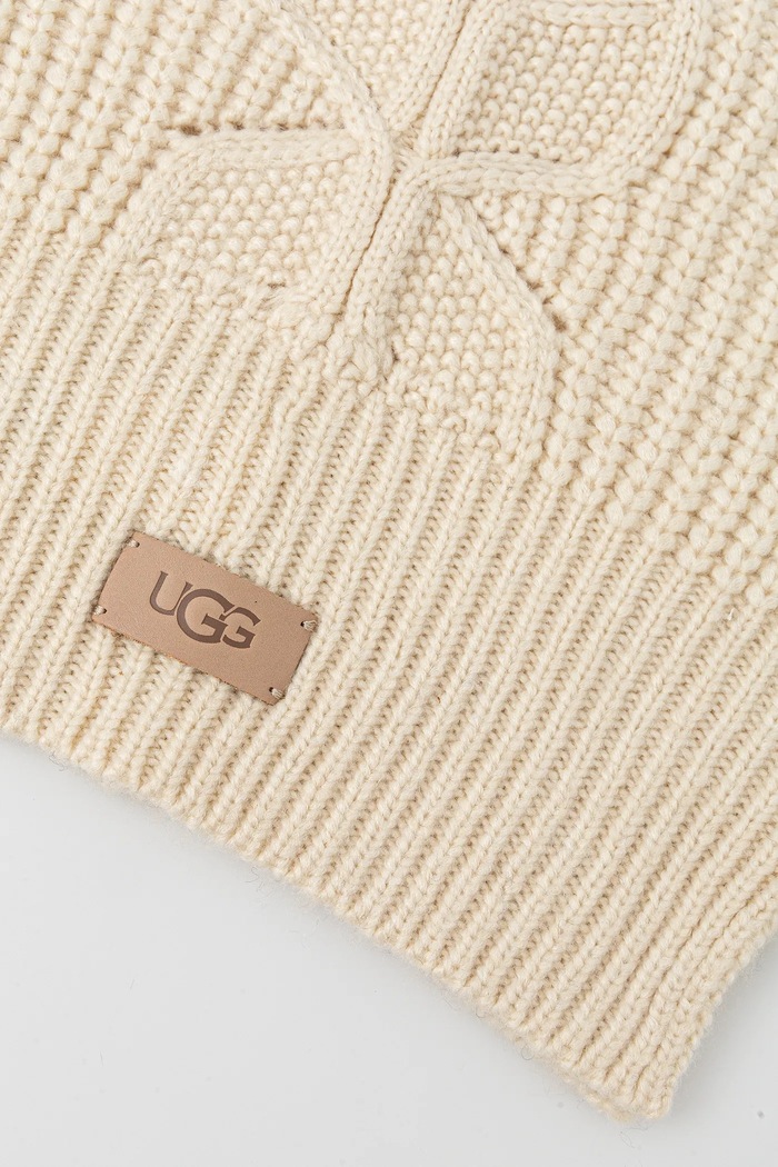 Accesorii UGG Glugă din amestec de lână CABLE 102740 bej