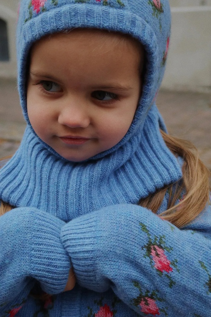 Kominiarka z dodatkiem wełny BELOU KNIT BALACLAVA Konges Sløjd niebieski KS103710.9BYA
