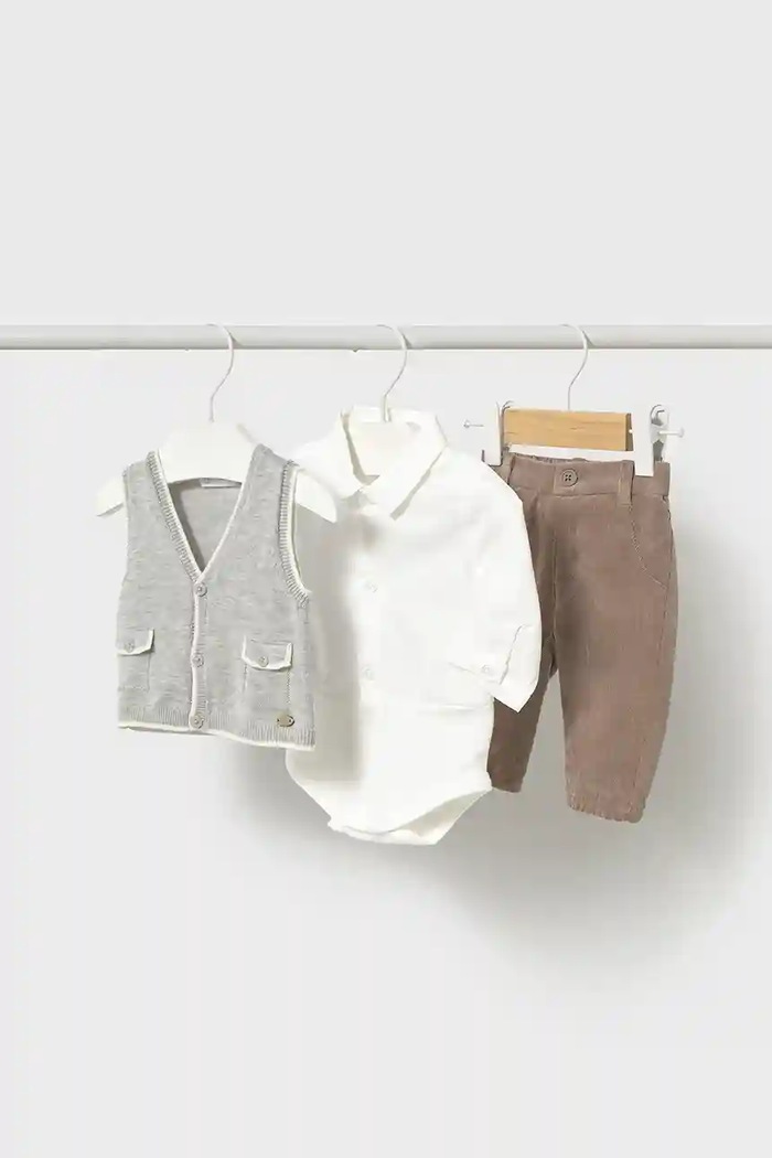 Комплект за бебета Mayoral Newborn трикотаж сив 2582.1L.Newborn.9BYA