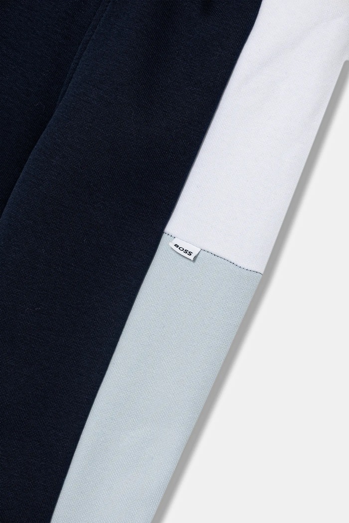 Băieți BOSS pantaloni de trening pentru bebeluși J52429.86.94 bleumarin
