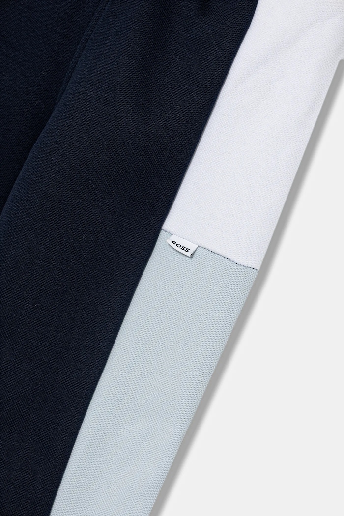 Băieți BOSS pantaloni de trening pentru bebeluși J52429.86.94 bleumarin