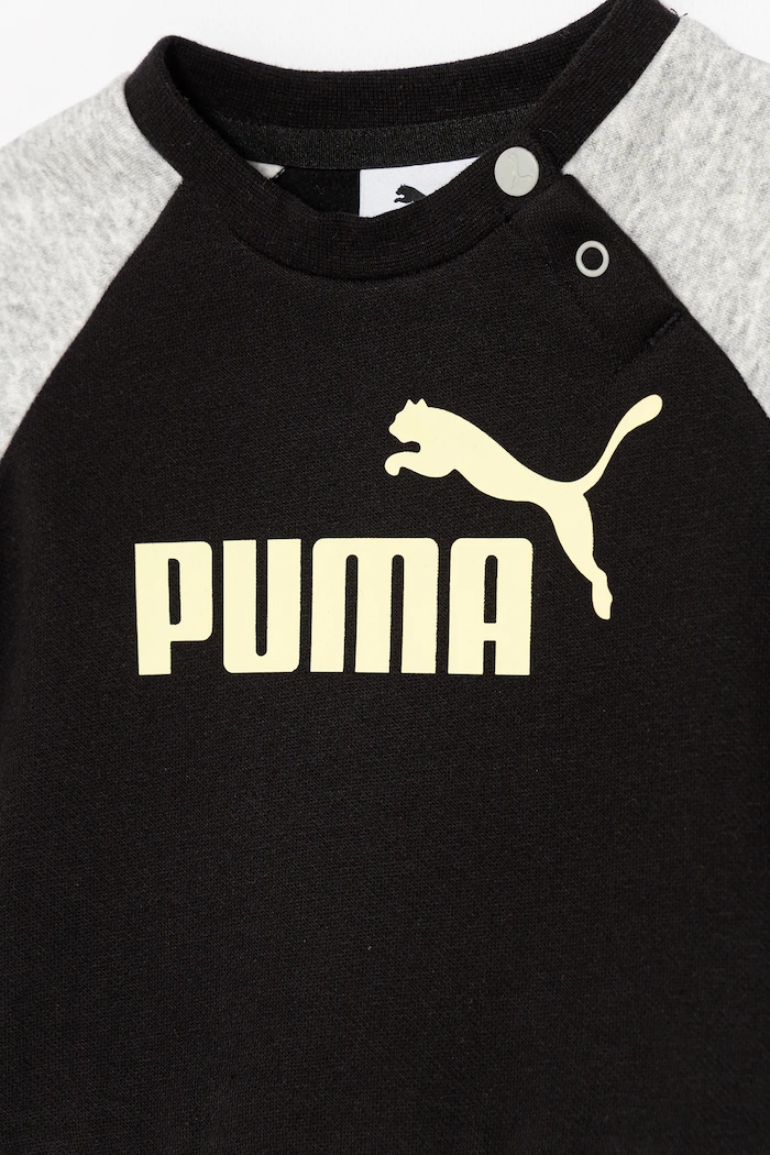 Puma dres dziecięcy MINICATS ESS Raglan Crew Set FL INF 686281 czarny
