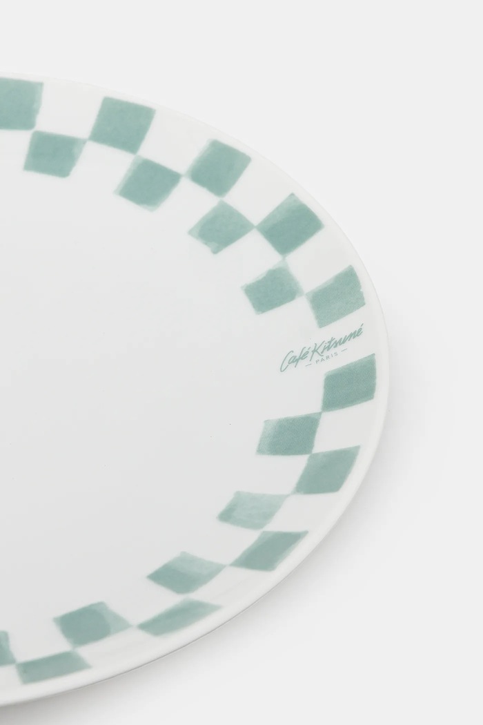 Talíř Café Kitsuné Checkerboard Porcelain Desert Plate PU08102O0010 bílá AW25