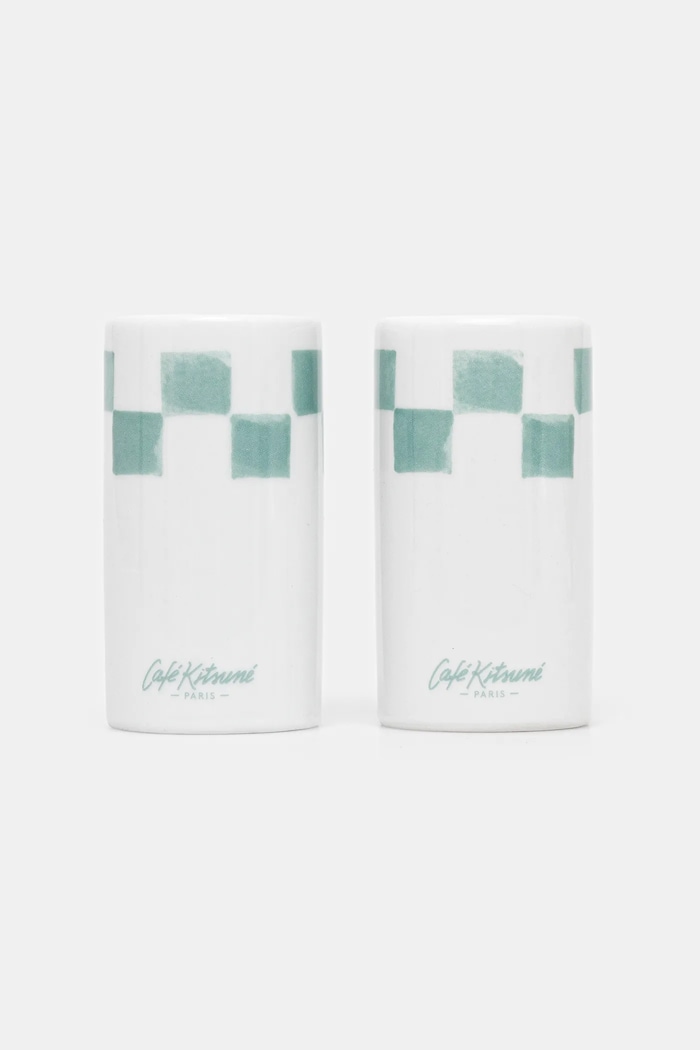 Αλατιέρα και πιπεριέρα Café Kitsuné Checkerboard Porcelain Salt And Pepper PU08106O0010 λευκό AW25