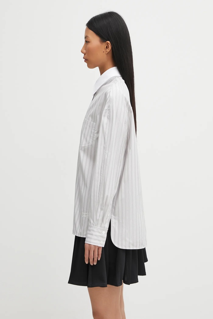 Maison Kitsuné Cămașă din bumbac Handwriting Boyfriend PW00416WC5063 gri AW25