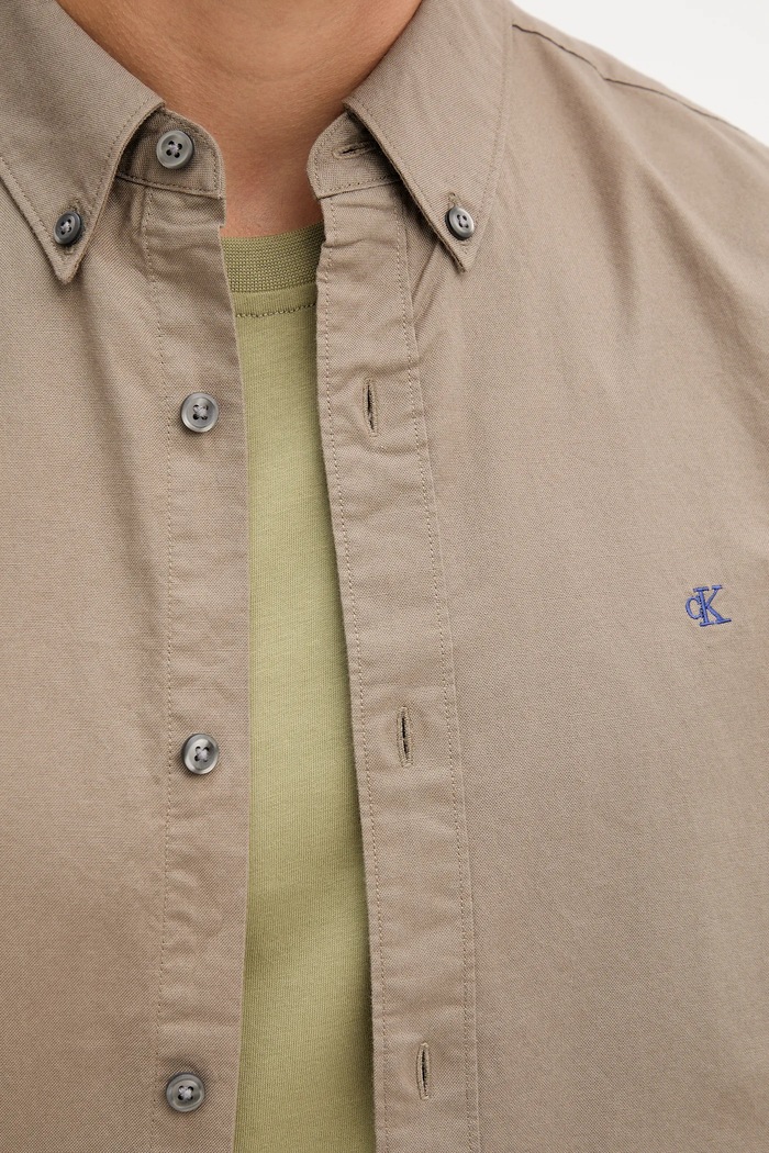 Calvin Klein Jeans koszula męska bawełniana z elastanem LV140EM125 brązowy