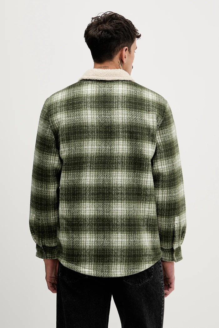 Îmbrăcăminte Tommy Jeans geacă cu aspect de cămașă DM0DM22010 verde
