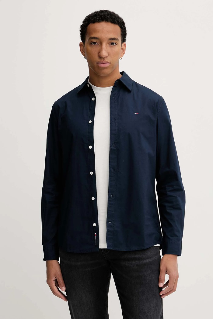 Tommy Jeans srajca moška bombažna Brez vzorca mornarsko modra DM0DM22026