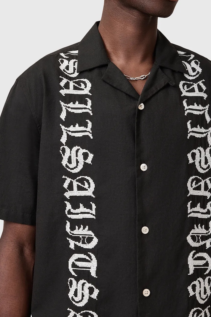 Βαμβακερό πουκάμισο AllSaints SCRIPTURE M105SC μαύρο AW25