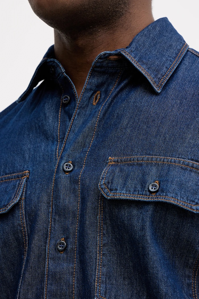 Sisley srajca moška denim 51WVSQ04V modra