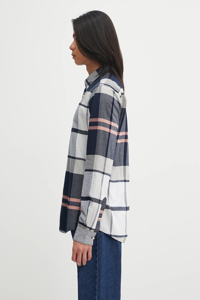 Barbour koszula bawełniana Iceloch Tailored Tartan Shirt MSH4994TN42 granatowy AW25