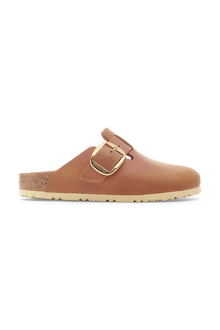 Birkenstock klapki skórzane Boston Big Buckle płaski brązowy 1030446