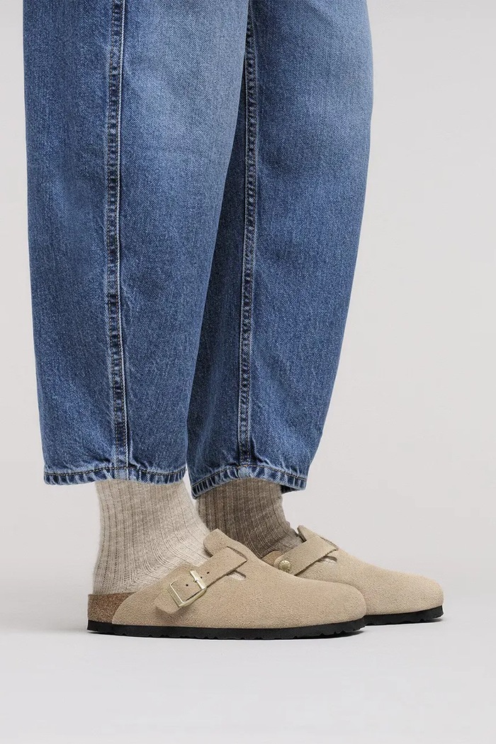 Замшевые шлепанцы Birkenstock Boston 1030855