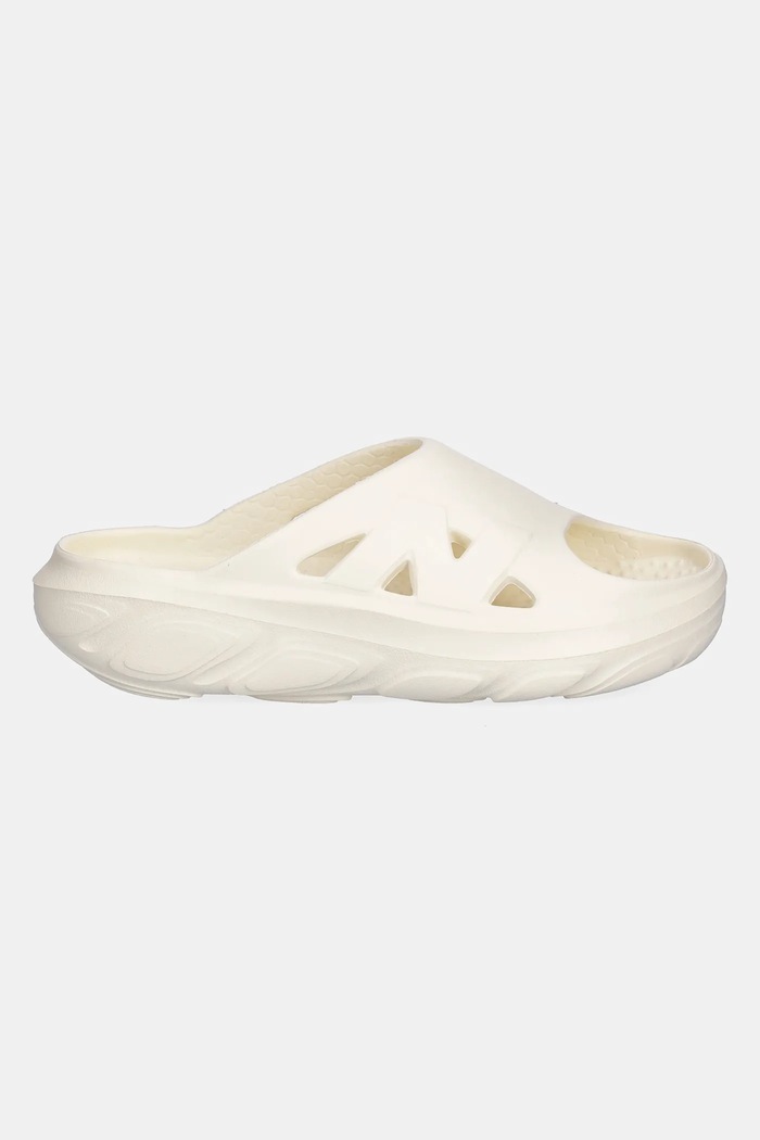 Šľapky New Balance RCVRY RCVRYSC1 béžová AW25