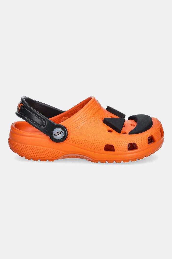Dětské pantofle Crocs CROCS CLASSIC JACK O LANTERN LIGHTS CLOG 211685.CROCS.CLASSIC.JA oranžová AW25