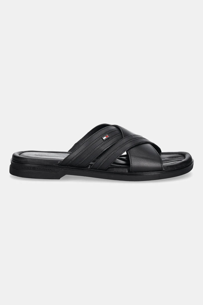 Tommy Hilfiger klapki skórzane PREMIUM TH CC LTH SANDAL FM0FM05504 czarny AW25