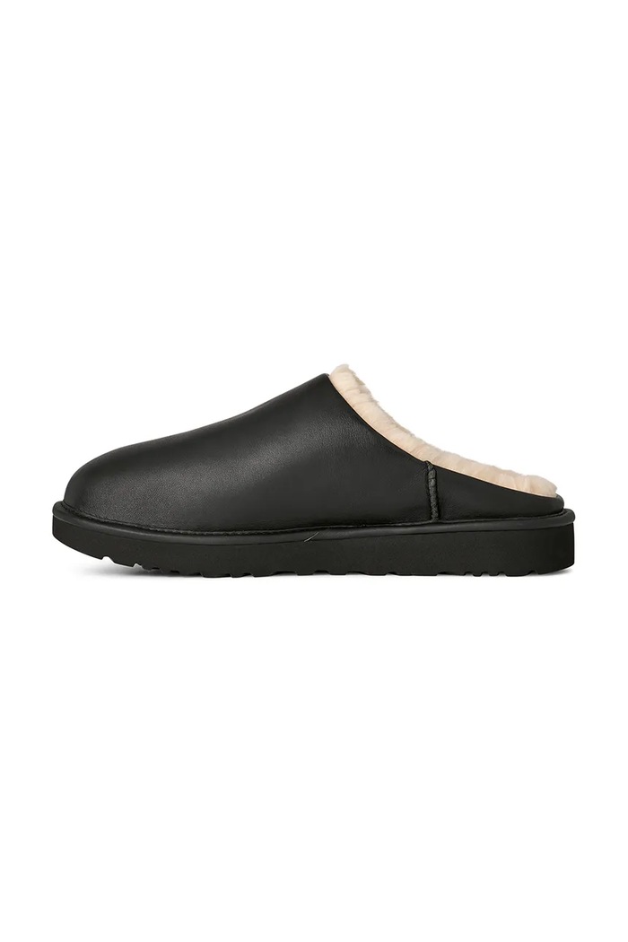Кожени чехли UGG Classic Slip-On Noir UGG 1172270.BLK черен