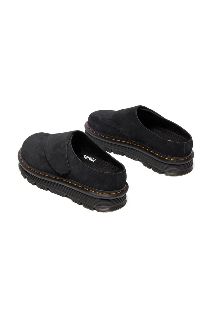 Obuwie Dr. Martens klapki zamszowe ZebZag AnyWair Mule DM41730001 czarny