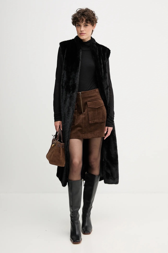 Gaudi Vestă 521FD39007 negru AW25