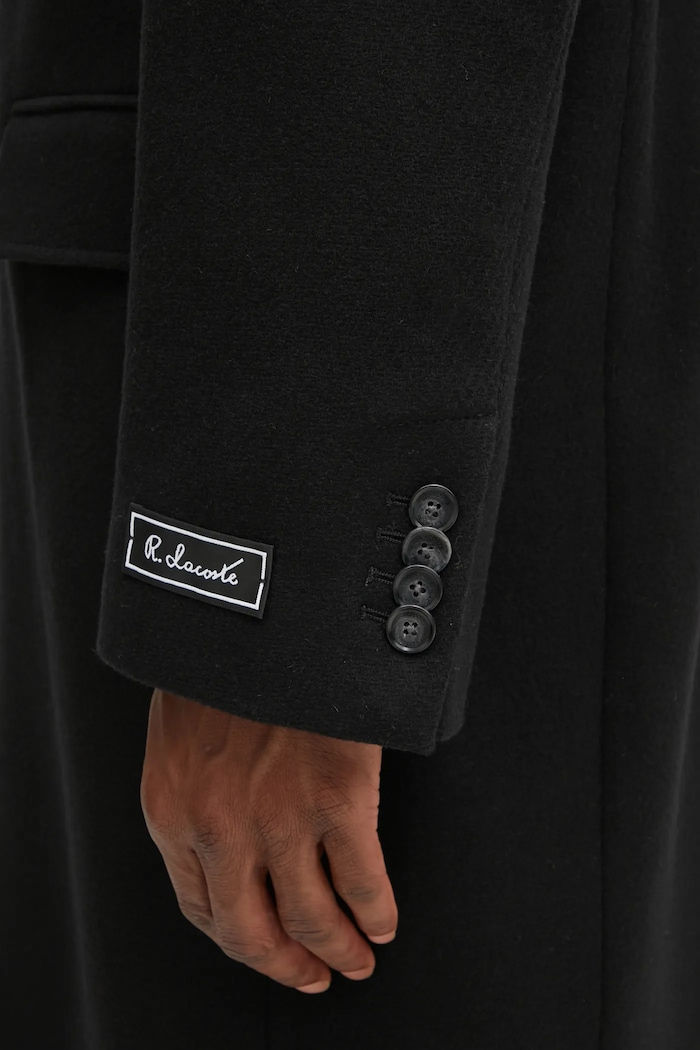 Kabát s prímesou vlny Lacoste čierna BH5935