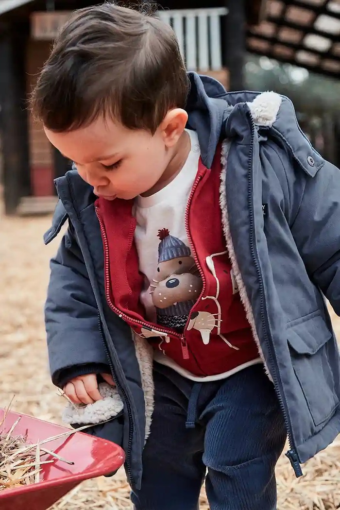 Бебешко яке Mayoral лека изолация син 2421.3C.Baby.9BYA