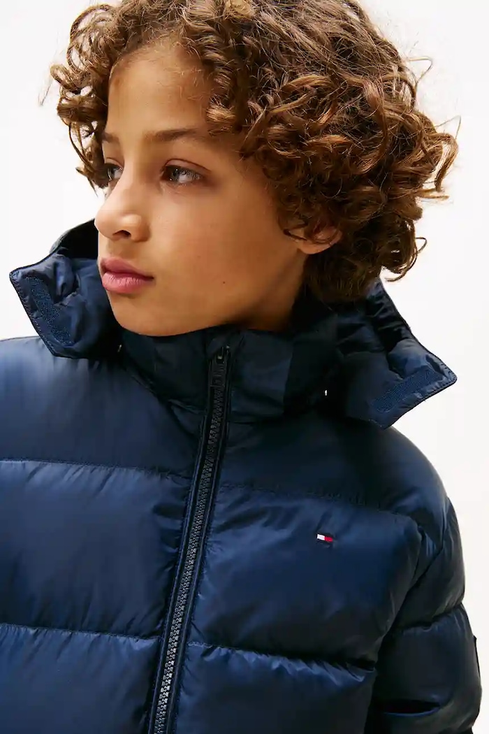 Dětská péřová bunda Tommy Hilfiger námořnická modř KB0KB10091.98.122.9BYA