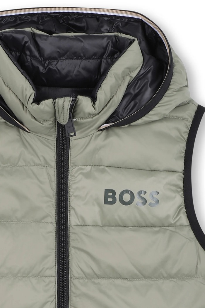 Dětská vesta BOSS J52395.114.150 zelená