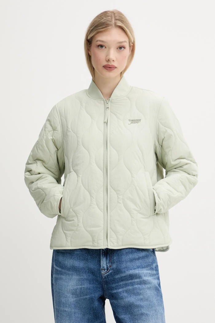 Bunda Tommy Jeans jemné zateplenie zelená DW0DW20962