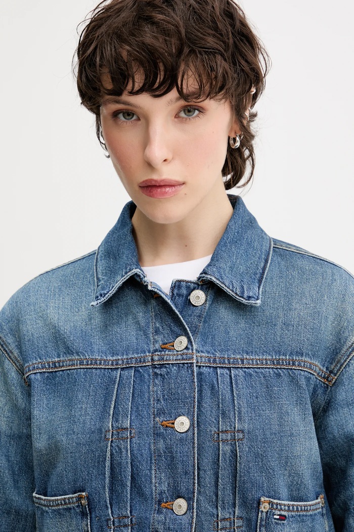 Džínová bunda Tommy Jeans modrá DW0DW21061