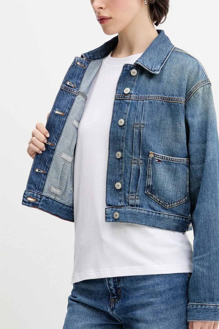 Džínová bunda Tommy Jeans DW0DW21061