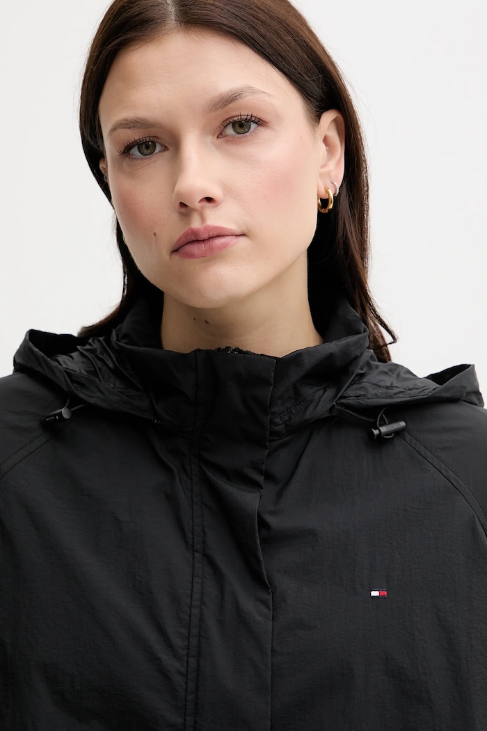 Bunda Tommy Hilfiger černá WW0WW46444