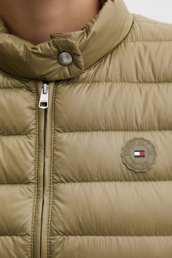 Tommy Hilfiger bezrękawnik puchowy WW0WW45499 zielony