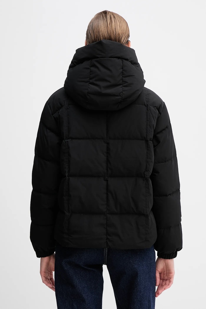 Odzież United Colors of Benetton kurtka puchowa 22T6DN086 czarny
