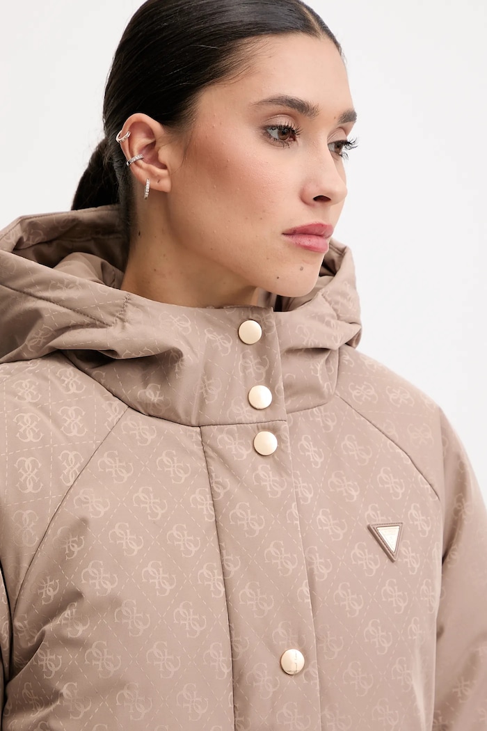 Яке Guess 4G Guess V5BL07.WGLW2 бежов
