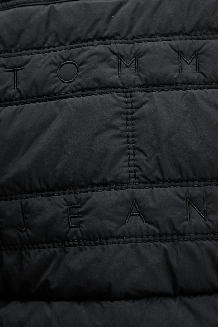 Яке Tommy Jeans DW0DW21620
