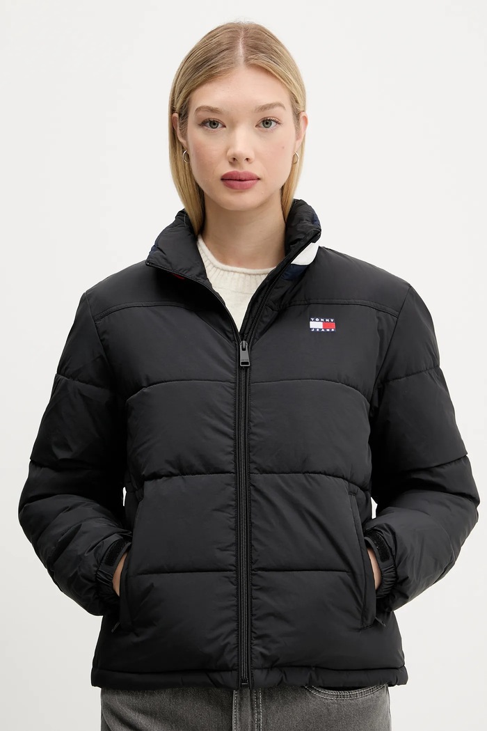 Bunda Tommy Jeans zateplené čierna DW0DW21621