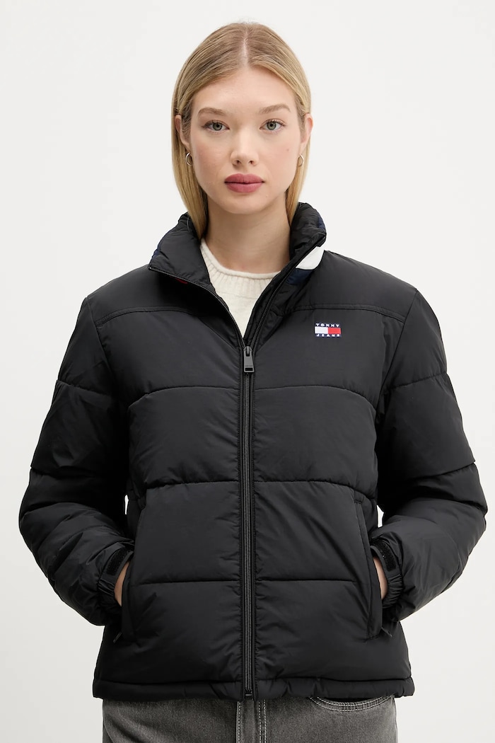 Bunda Tommy Jeans zateplené čierna DW0DW21621
