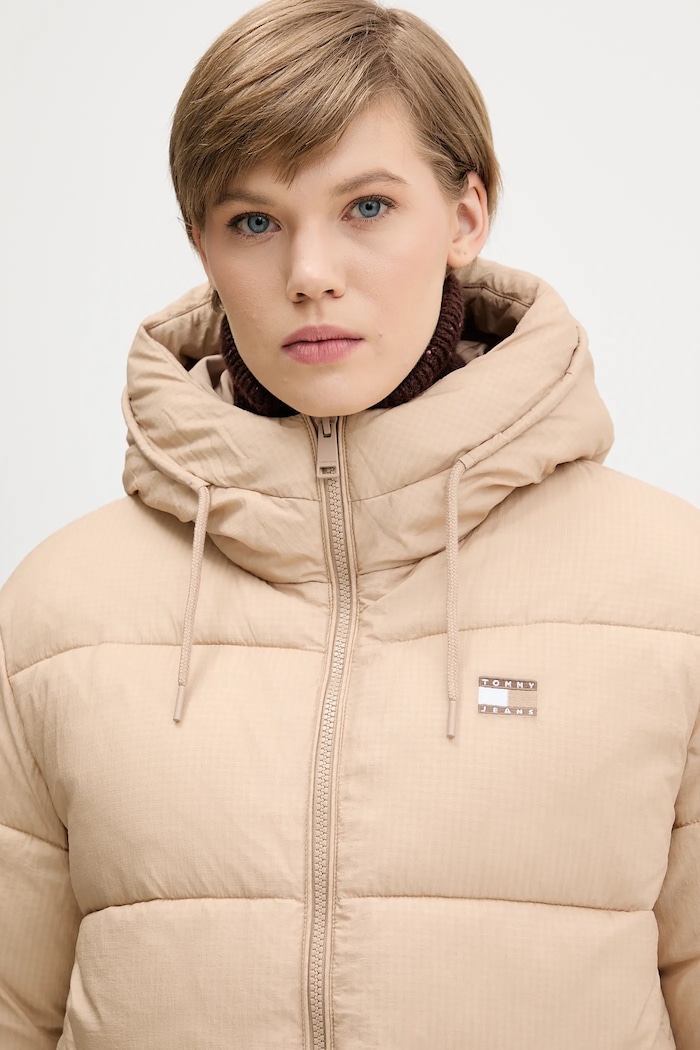 Tommy Jeans kurtka beżowy DW0DW21625