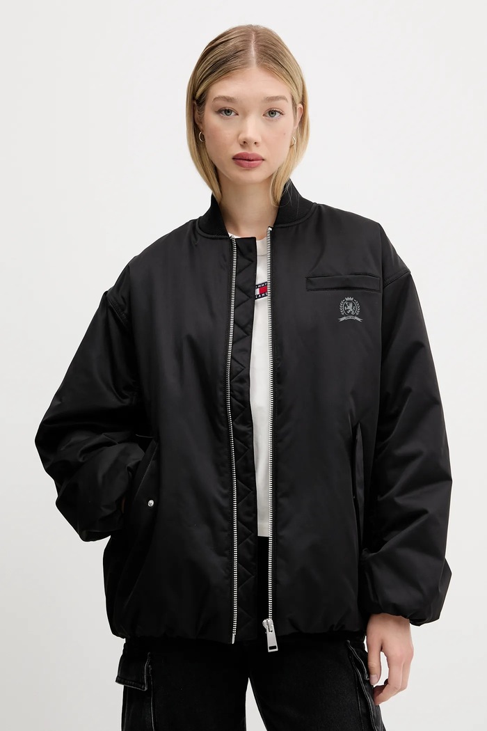 Bunda Tommy Jeans oversize čierna DW0DW21629