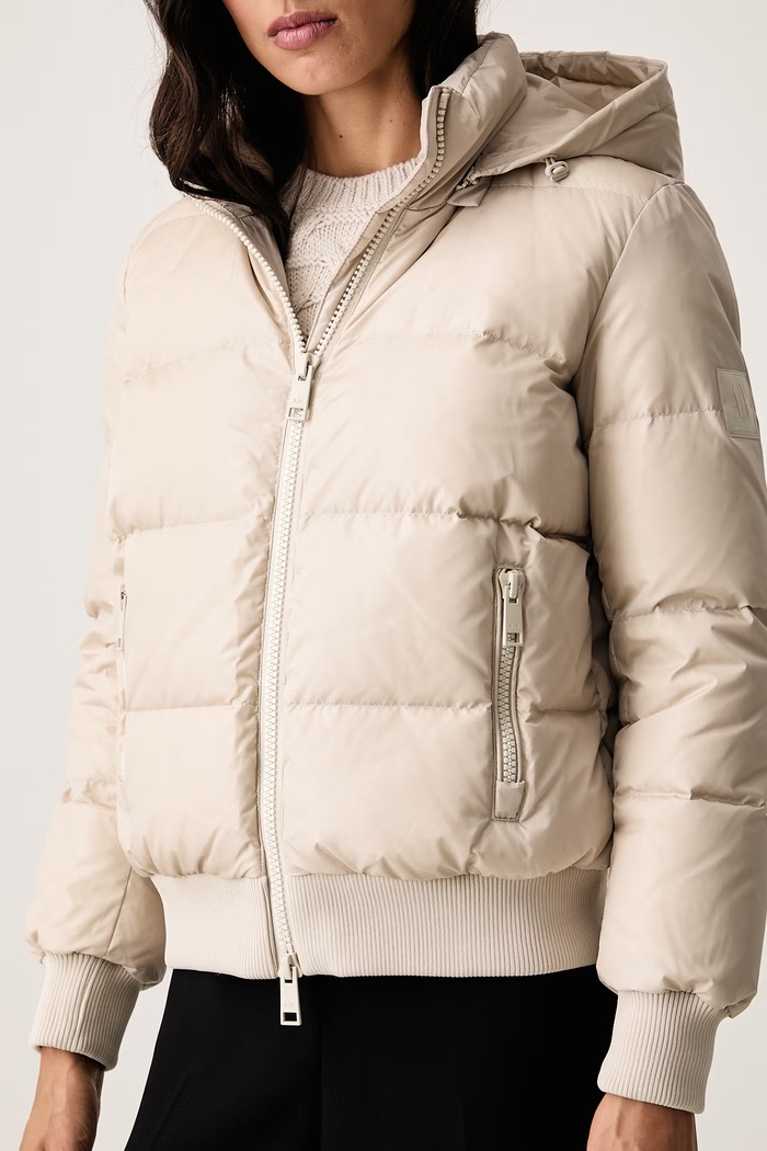 Kratka jakna za žene Armani Exchange XW000228.AF12286 bež