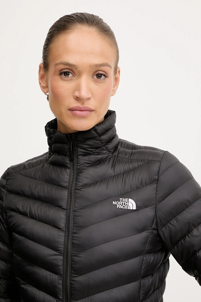 Μπουφάν The North Face Huila μαύρο NF0A8DW6JK31