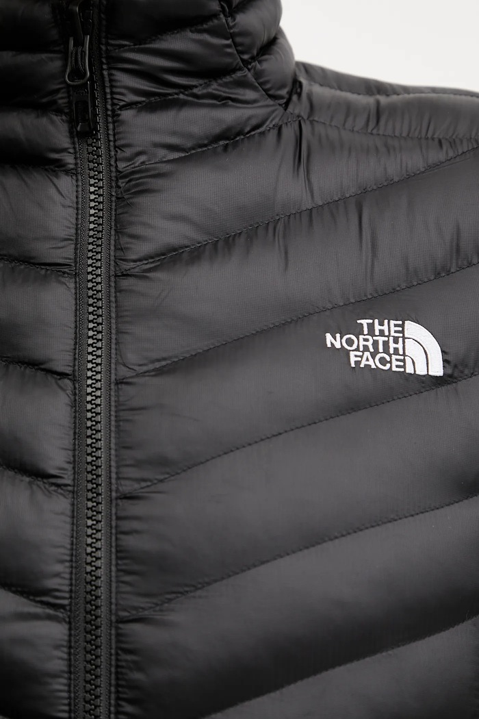 Μπουφάν The North Face Huila NF0A8DW6JK31 μαύρο