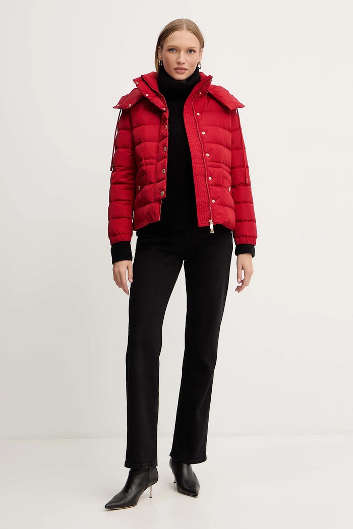 Weekend Max Mara piumino SAX 2525486072600 rosso AW25