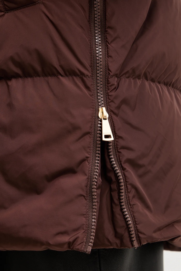 Пухено яке Weekend Max Mara NEWBEMBO 2525496072600 кафяв