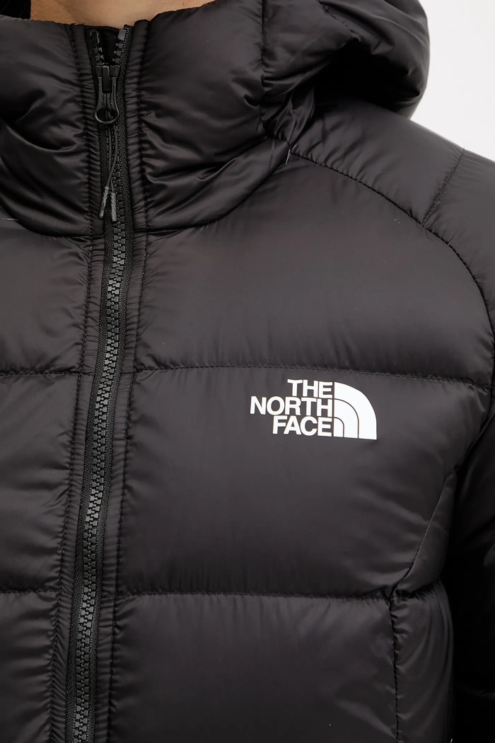 Páperová bunda The North Face Hyalite NF0A8E74JK31 čierna