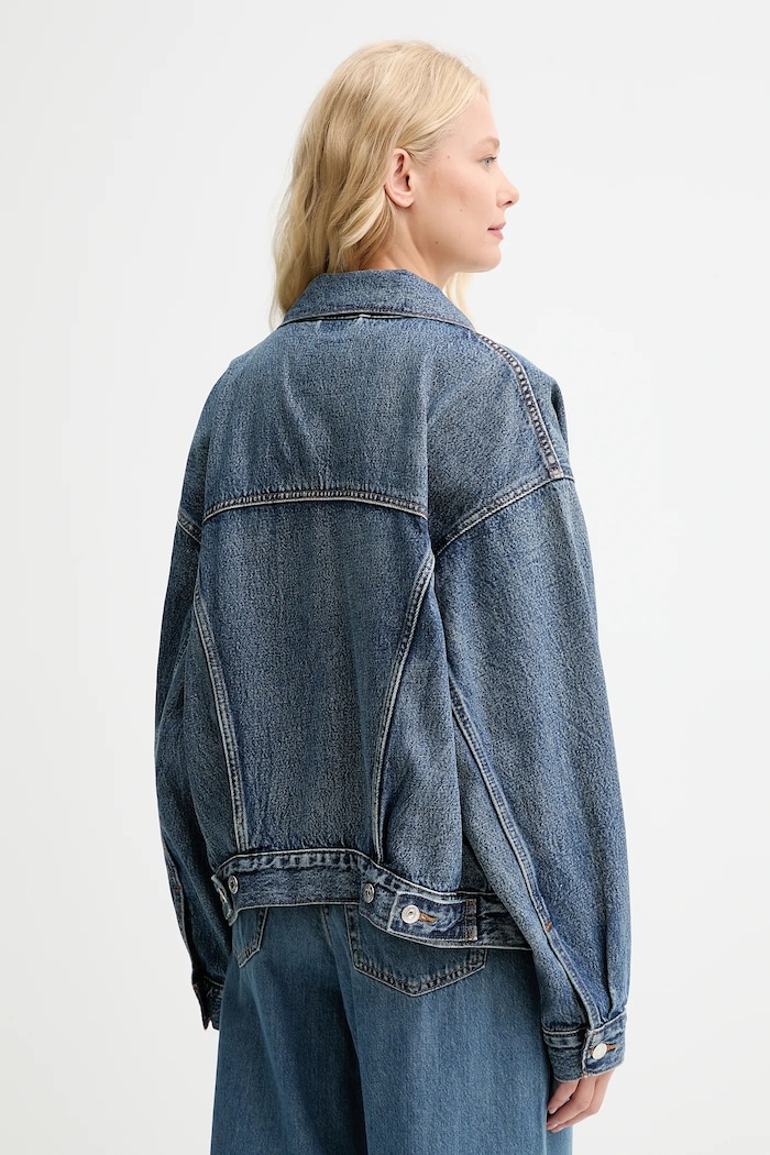 Oblačila Jeans jakna Levi's A1743.0046 modra
