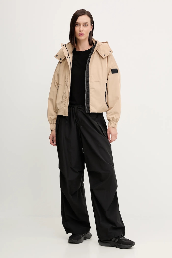 Яке Dkny DP5J9595 бежов AW25